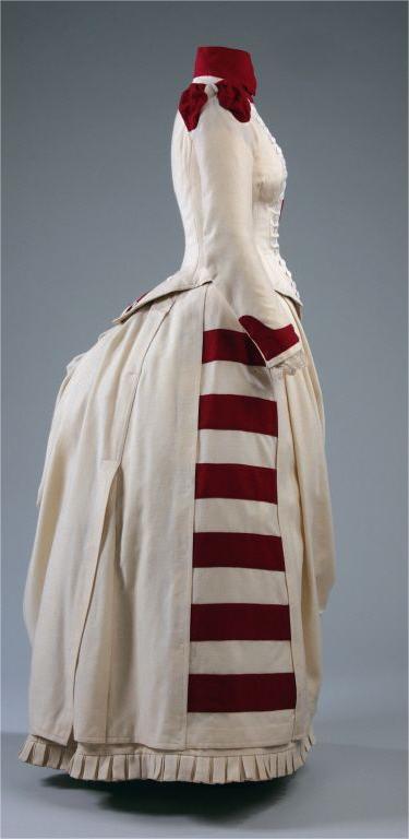 역사 의류 1880 빅토리아 시대 바스틀 볼 가운 여성 - Women'S Fashion Victorian Era 리뷰 및 가격