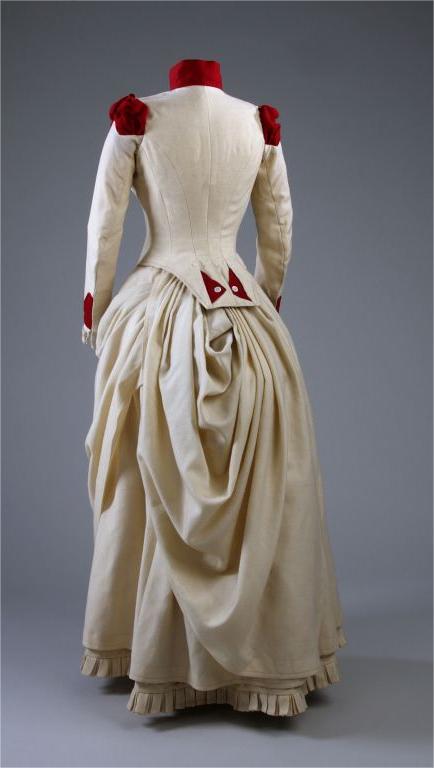 역사 의류 1880 빅토리아 시대 바스틀 볼 가운 여성 - Women'S Fashion Victorian Era 리뷰 및 가격