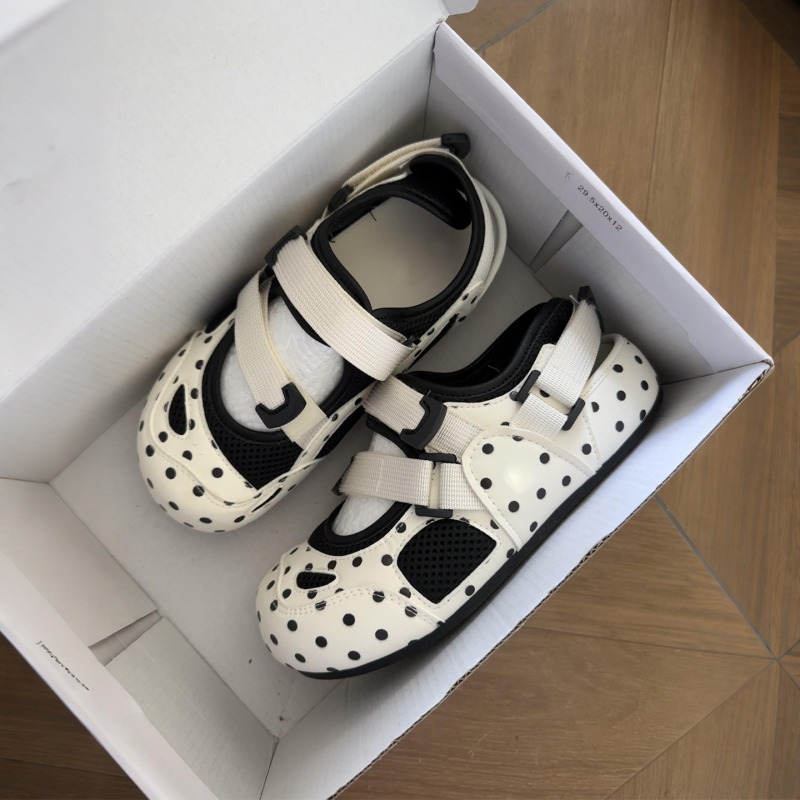 패션 여성 샌들 벨크로 폴카 도트 속이 빈 통기성 여성 - Women'S Fashion Velcro Sneakers 리뷰 및 가격